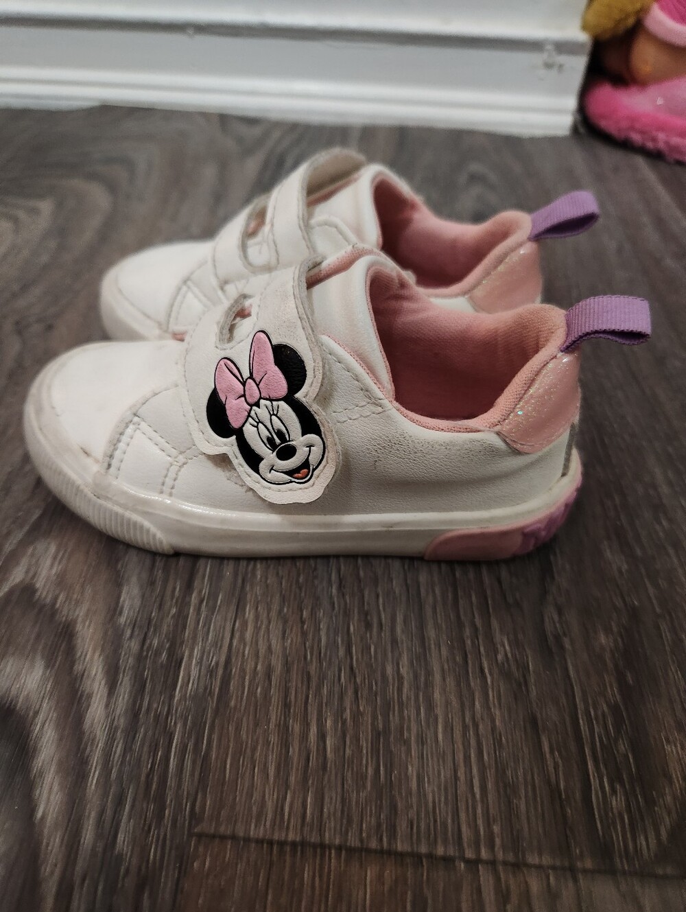 Disney Pink & White Minnie Mouse Kids Sneakers with Purple Pull Tab